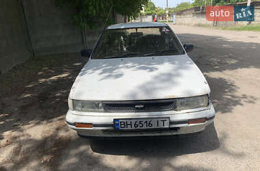 Седан Nissan Bluebird 1989 в Одессе