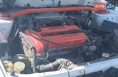 Седан Nissan Bluebird 1989 в 