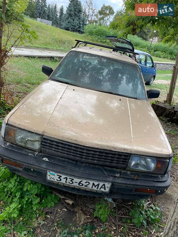 Nissan Bluebird 1988