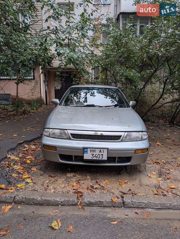 Nissan Bluebird 1992