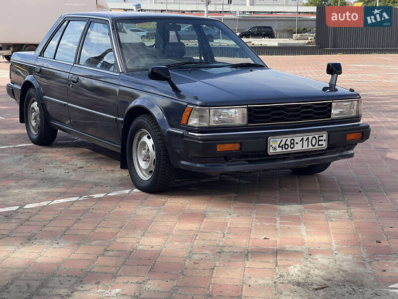Седан Nissan Bluebird 1984 в Одессе