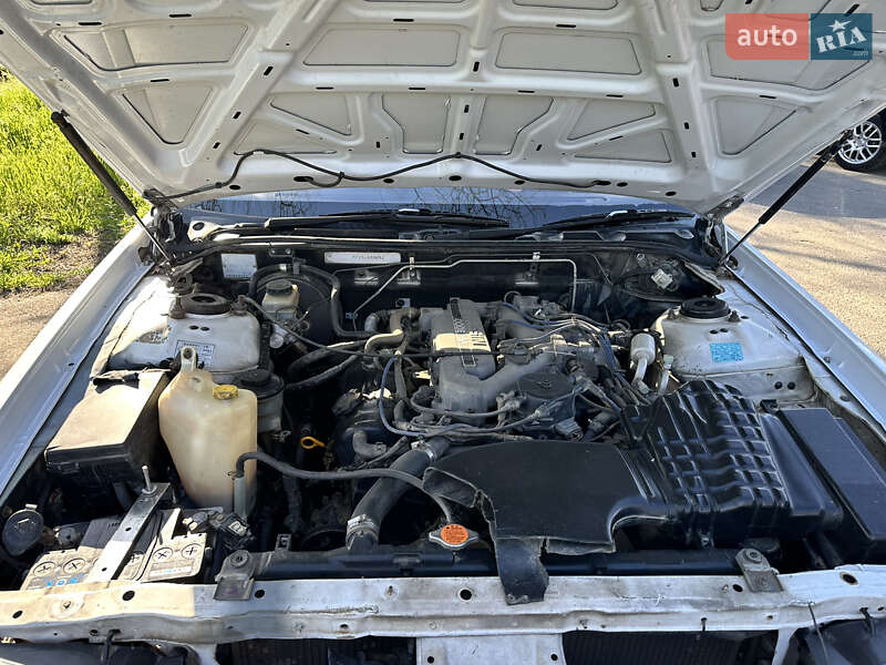 Седан Nissan Cedric 1995 в Одесі