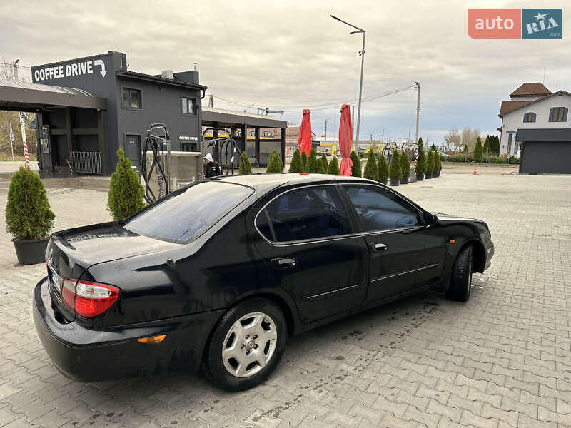 Nissan Cefiro 2004
