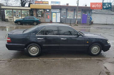 Седан Nissan Cima 1998 в 