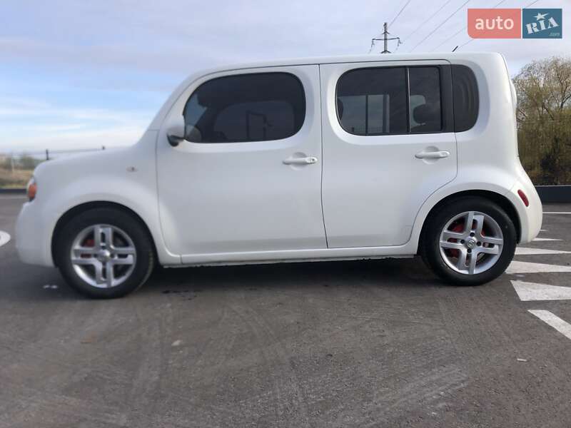 Минивэн Nissan Cube 2011 в Киеве