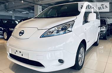 Мінівен Nissan e-NV200 2017 в 
