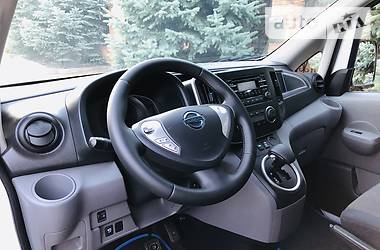 Грузопассажирский фургон Nissan e-NV200 2017 в Киеве