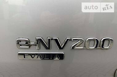 Мінівен Nissan e-NV200 2016 в Полтаві