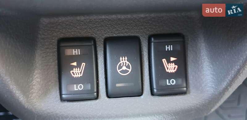 Мінівен Nissan e-NV200 2015 в Тернополі