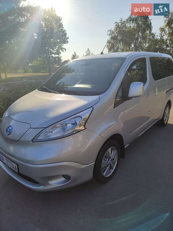 Минивэн Nissan e-NV200 2016 в Житомире
