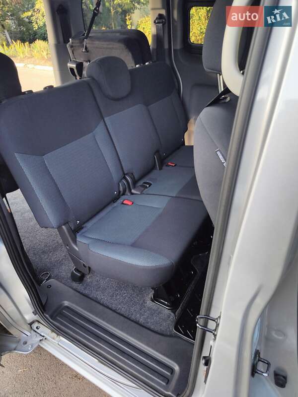 Минивэн Nissan e-NV200 2016 в Житомире