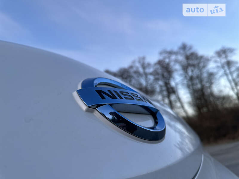Вантажний фургон Nissan e-NV200 2017 в Тернополі