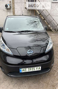 Інші вантажівки Nissan e-NV200 2015 в Кам'янському