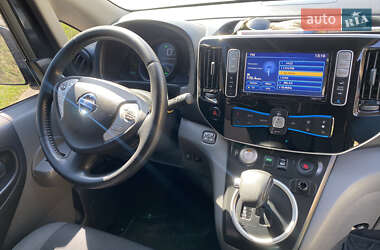 Вантажний фургон Nissan e-NV200 2014 в Бориславі