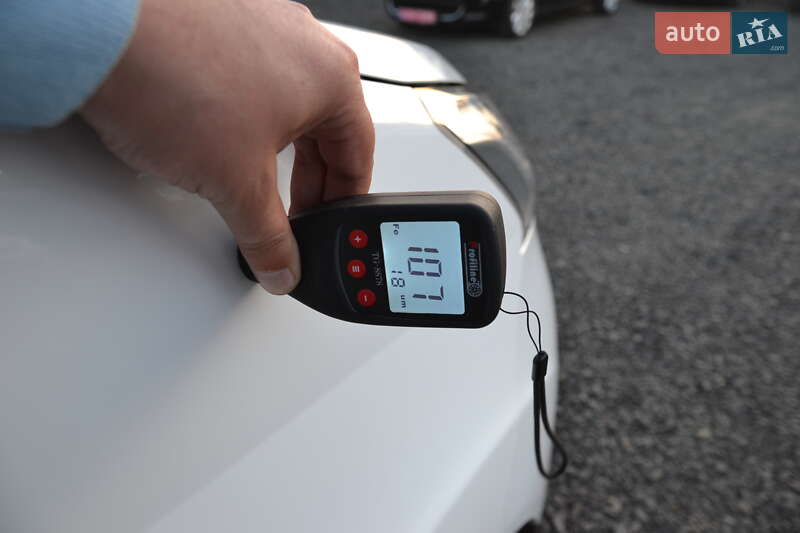 Грузовой фургон Nissan e-NV200 2020 в Луцке