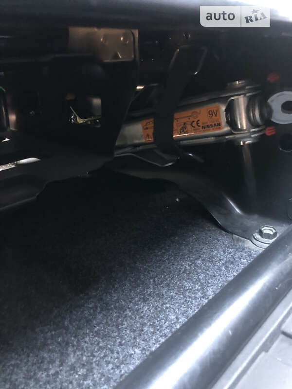 Вантажний фургон Nissan e-NV200 2016 в Вінниці