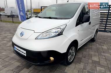 Вантажний фургон Nissan e-NV200 2016 в Рівному