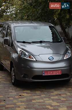 Минивэн Nissan e-NV200 2015 в Днепре