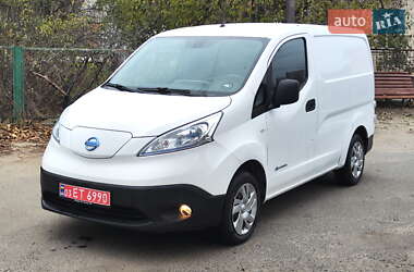 Грузовой фургон Nissan e-NV200 2019 в Новых Санжарах