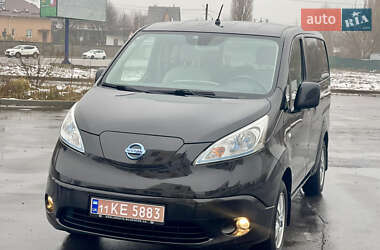 Минивэн Nissan e-NV200 2015 в Киеве