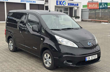 Минивэн Nissan e-NV200 2015 в Виннице