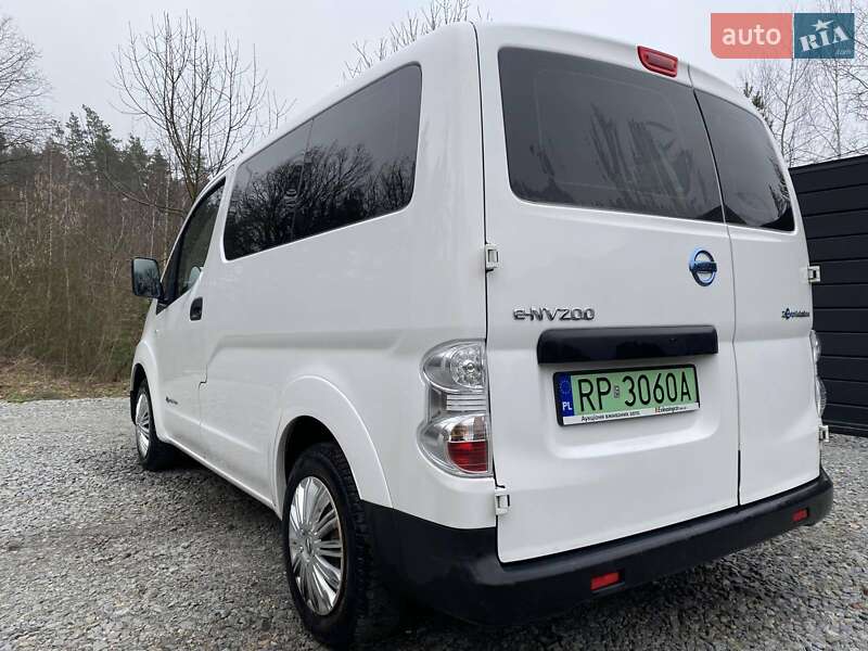 Минивэн Nissan e-NV200 2018 в Житомире фото 3 Минивэн Nissan e-NV200 2018 в Житомире