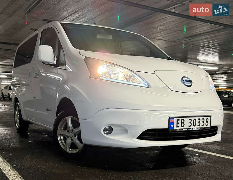 Мінівен Nissan e-NV200 2019 в Києві
