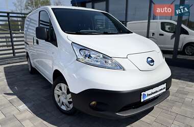 Грузовой фургон Nissan e-NV200 2019 в 