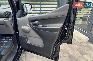 Вантажний фургон Nissan e-NV200 2021 в 