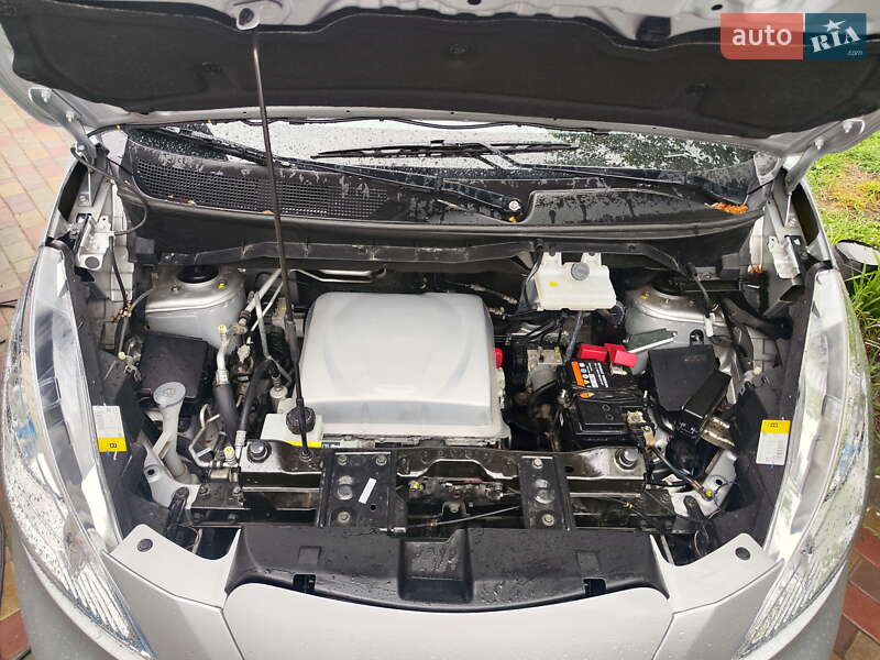 Грузовой фургон Nissan e-NV200 2019 в Новых Санжарах