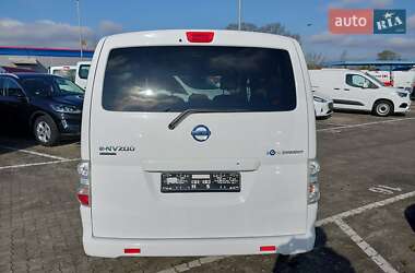 Мінівен Nissan e-NV200 2021 в 