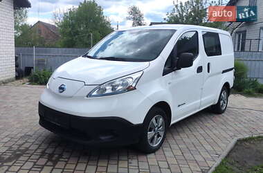 Вантажний фургон Nissan e-NV200 2020 в Нових Санжарах