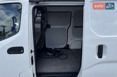 Вантажний фургон Nissan e-NV200 2021 в 