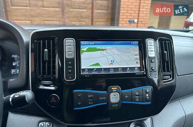 Мінівен Nissan e-NV200 2019 в 