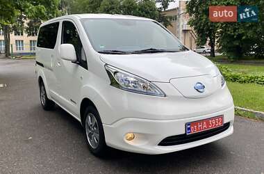 Мінівен Nissan e-NV200 2021 в Вінниці