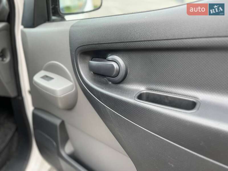 Мінівен Nissan e-NV200 2019 в Вінниці фото 25 Мінівен Nissan e-NV200 2019 в Вінниці