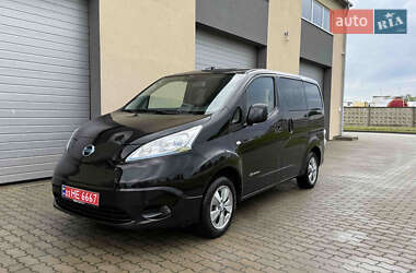 Мінівен Nissan e-NV200 2016 в Радехові