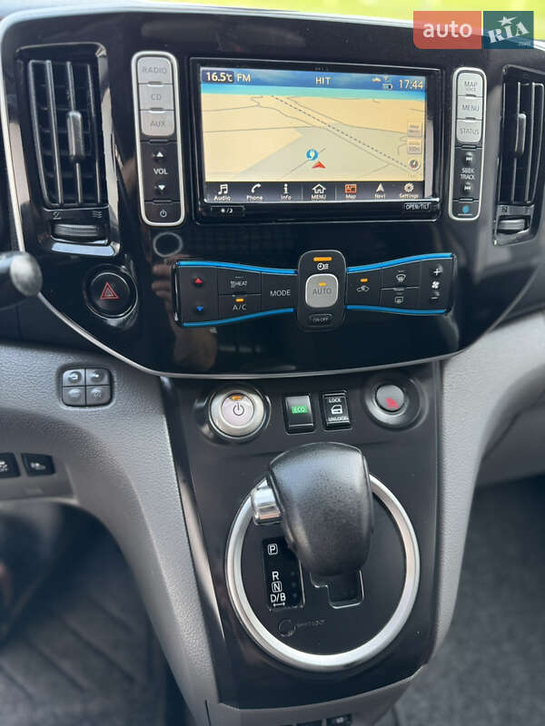 Вантажний фургон Nissan e-NV200 2019 в Рівному