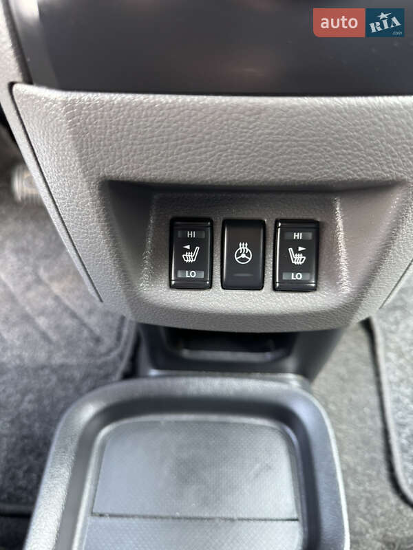 Вантажний фургон Nissan e-NV200 2019 в Рівному