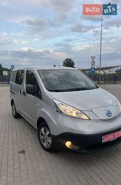 Грузовой фургон Nissan e-NV200 2015 в Ковеле