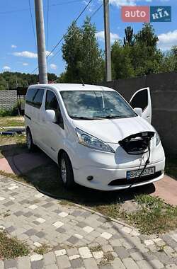 Минивэн Nissan e-NV200 2016 в Киеве