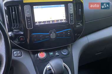 Мінівен Nissan e-NV200 2018 в 