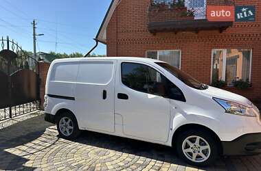 Вантажний фургон Nissan e-NV200 2019 в Хмельницькому