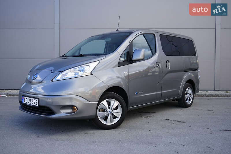 Nissan e-NV200 2021 Nissan e-NV200 2021