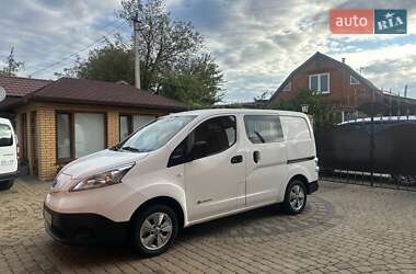 Грузовой фургон Nissan e-NV200 2018 в Хмельницком