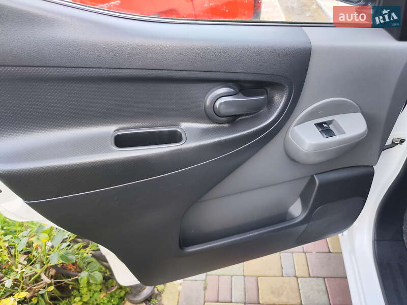 Грузовой фургон Nissan e-NV200 2020 в Новых Санжарах фото 23 Грузовой фургон Nissan e-NV200 2020 в Новых Санжарах