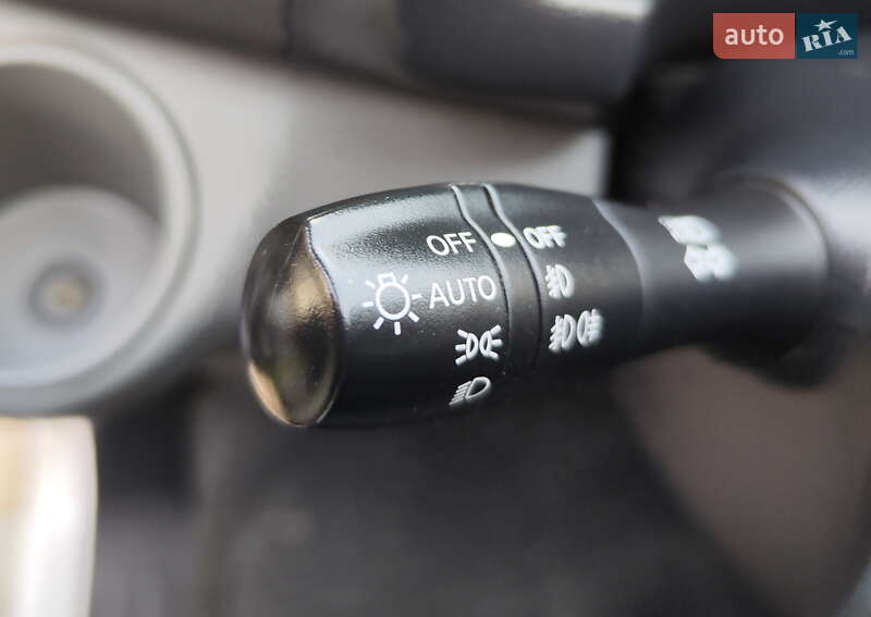 Грузовой фургон Nissan e-NV200 2020 в Новых Санжарах фото 21 Грузовой фургон Nissan e-NV200 2020 в Новых Санжарах