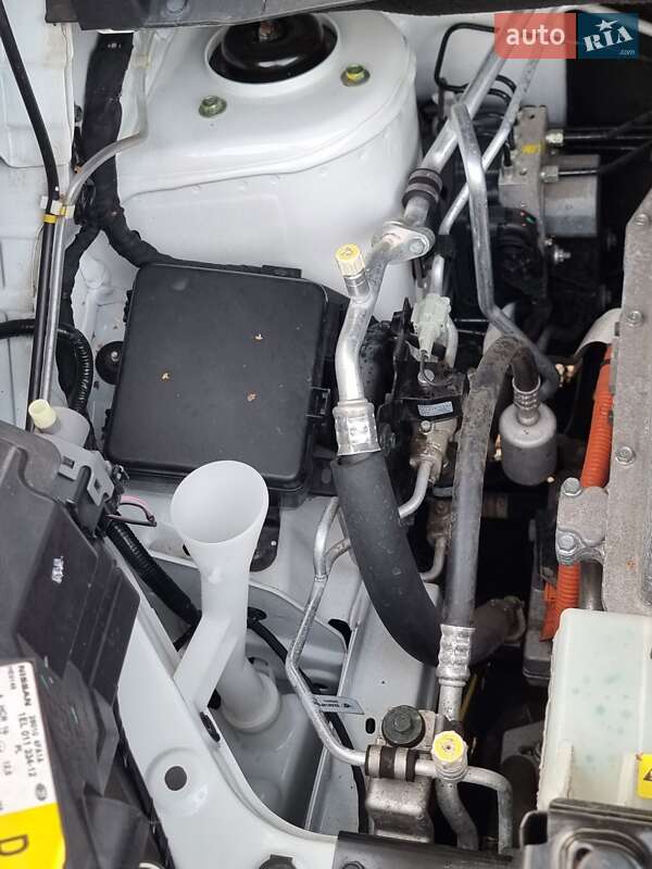 Мінівен Nissan e-NV200 2019 в Радивиліві