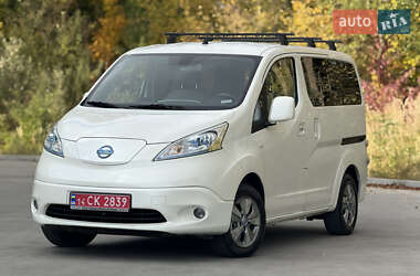 Минивэн Nissan e-NV200 2014 в Дрогобыче