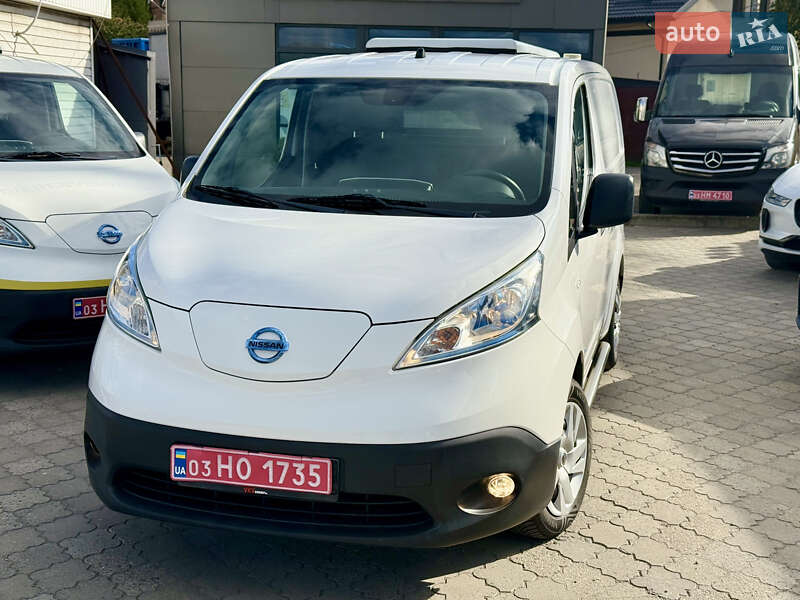 Вантажний фургон Nissan e-NV200 2015 в Дніпрі фото 28 Вантажний фургон Nissan e-NV200 2015 в Дніпрі